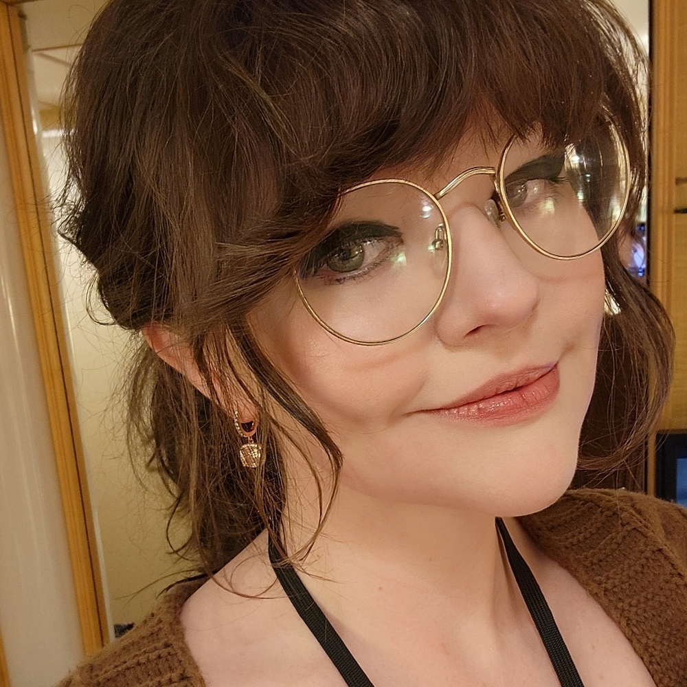 Meet your Posher, Sydney